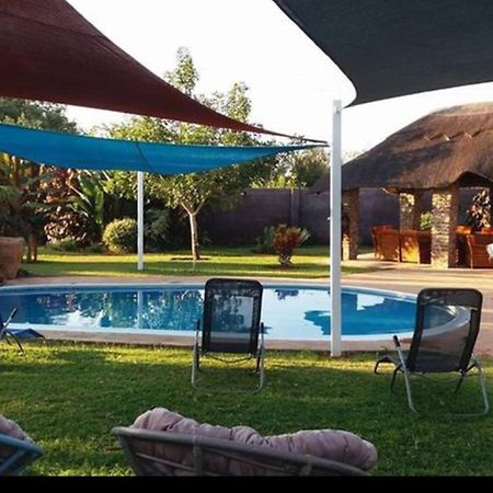 Room In Villa - Zambezi Family Lodge - Elephant Room Виктория Фолс Екстериор снимка